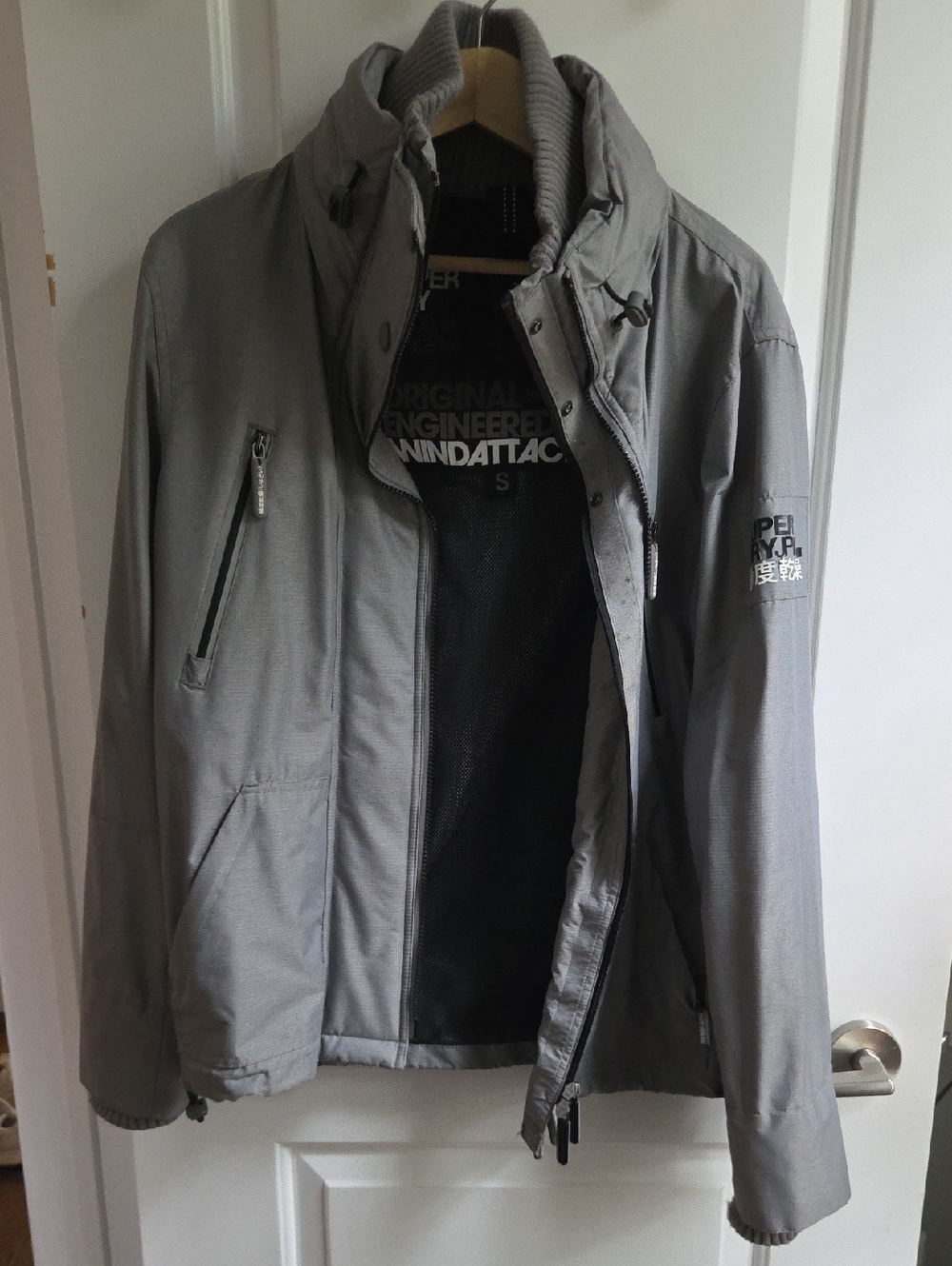 Superdry Light Grey Men's Windbreaker Jacket